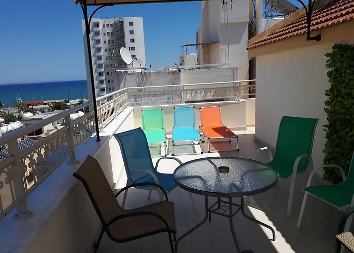 Panikos Beach Apartment I